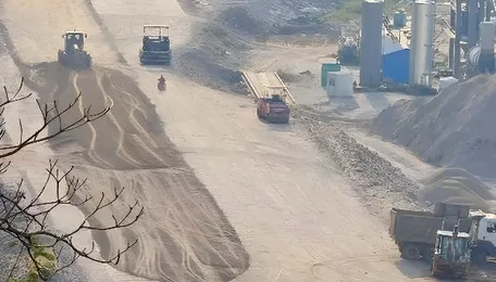 Incomplete stretches of Pathankot-Mandi four-lane highway inconvenience residents 