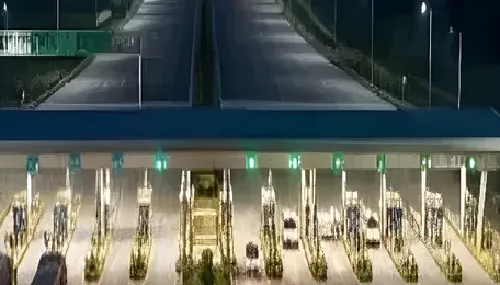 Noida 10 Lane Link Signals Major Mobility Upgrade