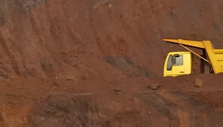 Global iron ore prices poised to drop a tad in 2026