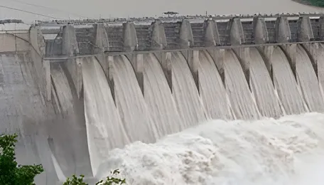 Hyderabad Srisailam Reservoir Holds Steady as Inflows Ease