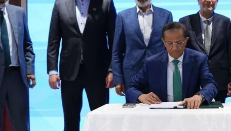 Engro Signs Deal to Sell EPCL Stake for PKR 19.7bn 