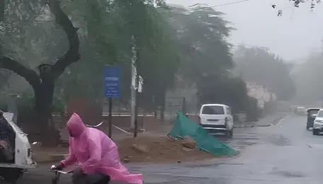 Delhi NCR Weather Shift Brings Urban Cooling
