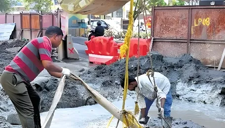 Pipeline burst adds to water woes in Kochi, tanker services to be ramped up 