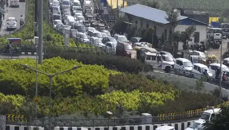 Kolkata Vehicle Safety Norms Face Fresh Review 
