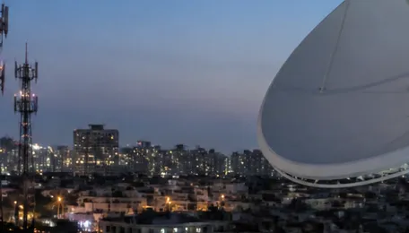 Starlink India Entry Faces Fresh Clash Over Satellite Spectrum Rules