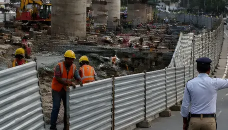 Pune Metro Traffic Restrictions Disrupt Chandni Chowk Route