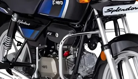 This Weird Ethanol Motorcycle From India Might Make More Sense Than EVs For Half The Planet 