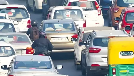 Delhi government plans elevated roads in south Delhi to reduce traffic congestion 