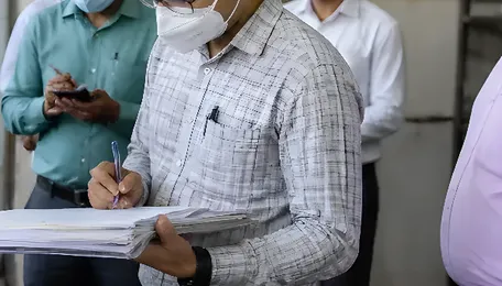 Ahmedabad Food Safety Raid: AMC Seals 4 Units Over Hygiene