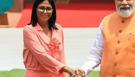 Who is the Indian guru Venezuelan acting President Delcy Rodriguez follows? 
