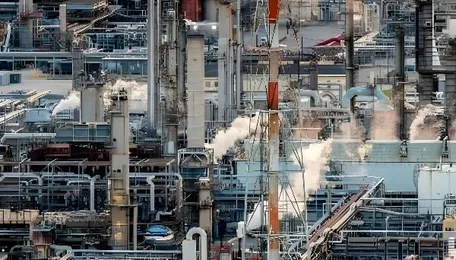 U.S. Refinery Utilization Hits 96.2% as Fuel Markets Tighten Worldwide