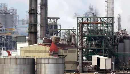Gov't extends public-private crude oil swap system until end-June 