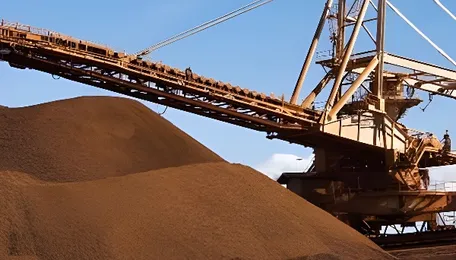 Iron ore range-bound as concerns over potential supply disruption counter weakening demand