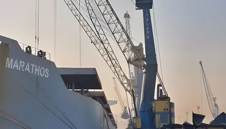 DPA Kandla sets new record with 81,024-ton coal discharge in 24 hours 