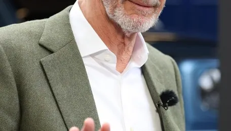 Jim Ratcliffe halts production at Hull chemical plants over ‘ridiculous’ gas prices 