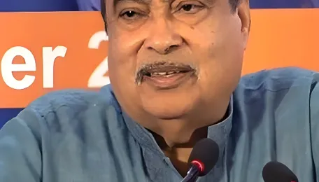 Every pothole to be accounted for, officials compromising quality may face blacklisting: Union Minister Gadkari 