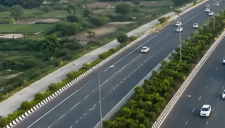 Delhi Jewar Expressway Reshapes Regional Airport Access
