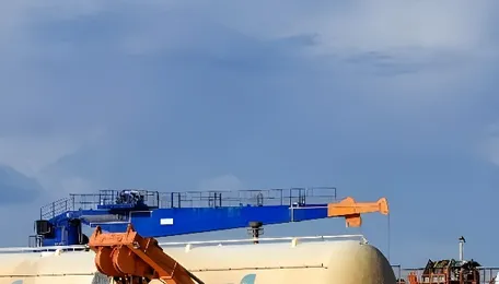 China's LNG Imports Set for Second Straight Monthly Drop