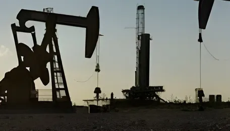 Oil set for big weekly advance as Russia sanctions upend market
