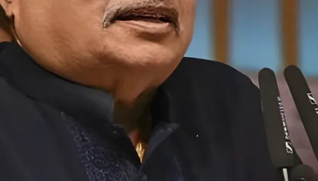 Gadkari Adopts Toyota Mirai to Push Hydrogen Fuel and Clean Mobility 