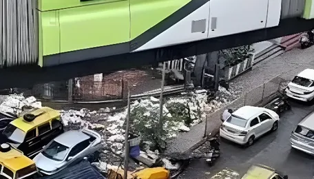 Mumbai Public Transport Trial Faces Reality