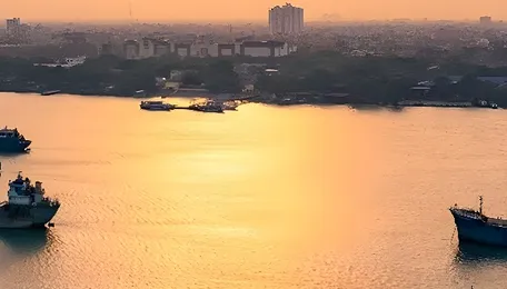 Kolkata River Trade Push Reshapes Eastern Logistics 