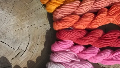 Eco-Friendly Textiles and Natural Dyes Lead India’s Sustainable Fashion Movement 