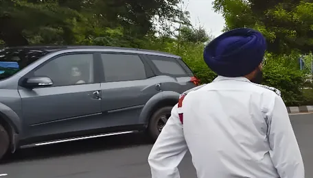Delhi Traffic Fines Face Public Awareness Crisis