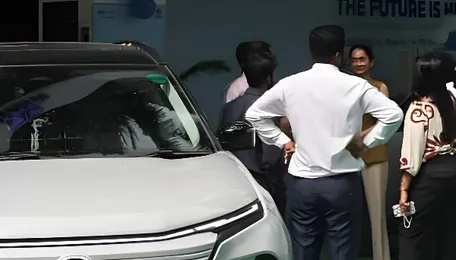 Can Extended-Range EVs solve India’s charging problem? 