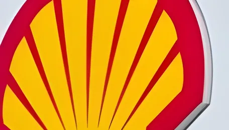 Shell Signs LNG Deal to Boost Supply to Southern Europe