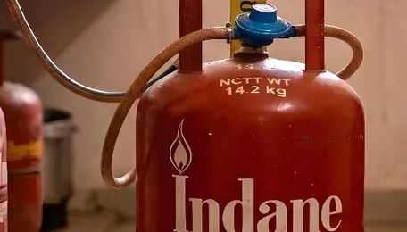 Delivery Of Domestic LPG Cylinders Is Normal, Says Government 