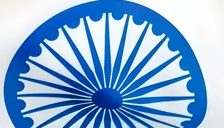 India Weighs Gas Levy to Bankroll $42 Billion Fuel Reserve Plan 