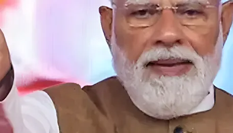 Indian Railways Activates Direct UP-Maharashtra Rail Links as Amrit Bharat Fleet Expands 