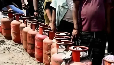 War ups input costs for chem, textile units 