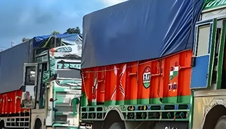 Truck makers widen reach as freight spreads beyond big cities 