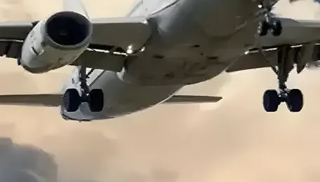 Kolkata Private Aircraft Traffic Signals Urban Growth