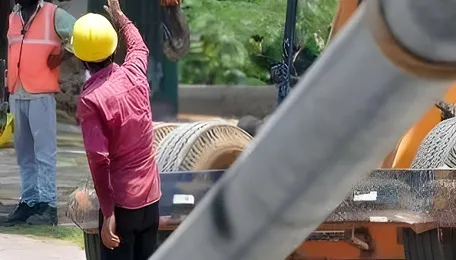 Replace LPG with PNG in crew resting rooms due to West Asia crisis: Railways to Zones