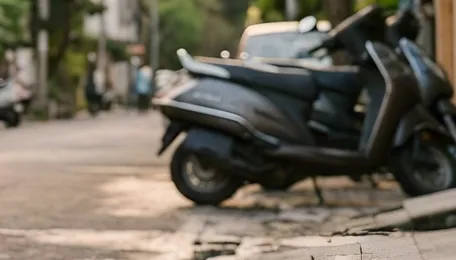 Electric scooter fails twice within 2 months of purchase, Kerala widow wins Rs 1.6 lakh 