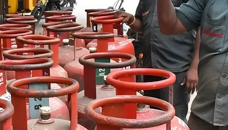 Industries shift to electrical heating amid LPG shortage 
