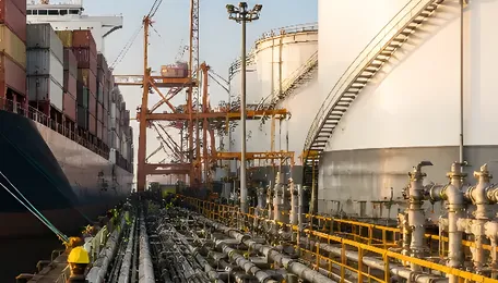 India’s Methanol Fuel Plan Could Reshape Its Ports and Shipping