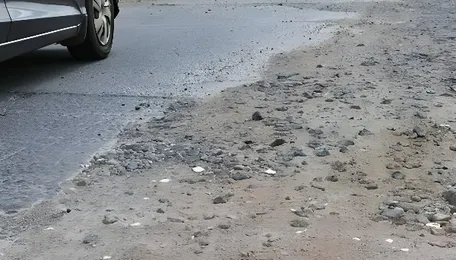 Hyderabad Road Damage Sparks Civic Safety Questions