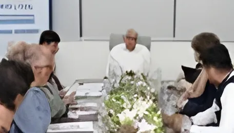 Gujarat CM Bhupendra Patel meets Russian trade delegation, discusses economic cooperation 