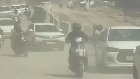 Under-construction Pathankot-Mandi highway hits daily life 