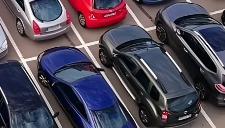 Indore Market Parking Crisis Triggers Building Inspections