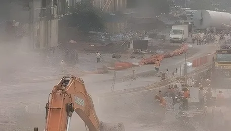 BMC Stops Work At Over Thousand Sites For Pollution Breach