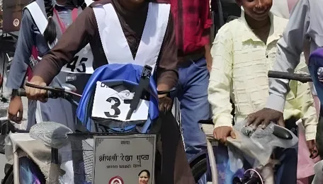 Delhi Bicycle Scheme For Schoolgirls Boosts Mobility