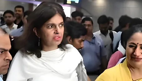 Delhi CM Rekha Gupta leads 'Metro Monday' drive