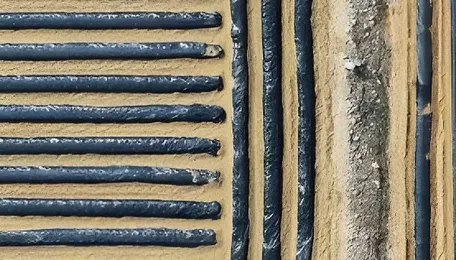 Farmers Struggle as Petrochemical Shortages Drive Up Costs 