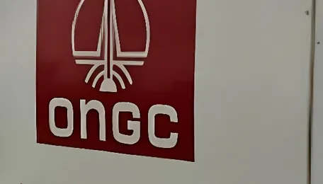 Assam: ONGC pipeline develops fresh leak in Sivasagar, oil and gas escape into farmland 