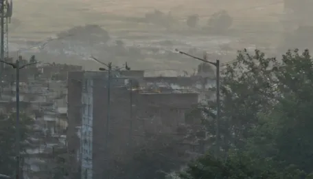 Delhi Air Quality Turns Moderate as Stubble Fires Rise Across States